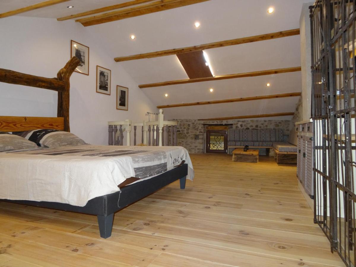 Le Mas Du Galibot Chambre Cambalotte Saint-Florent-sur-Auzonnet Екстериор снимка